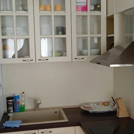 Apartament Mvine *