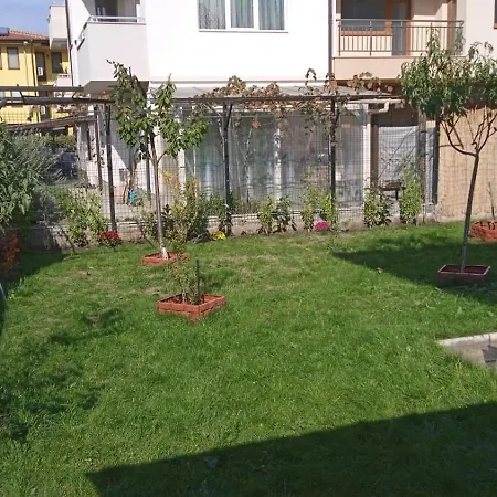 Apartament Mvine *