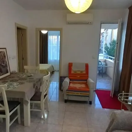 Mvine Apartament *